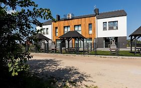 Holiday House Zefir By Renters Prestige